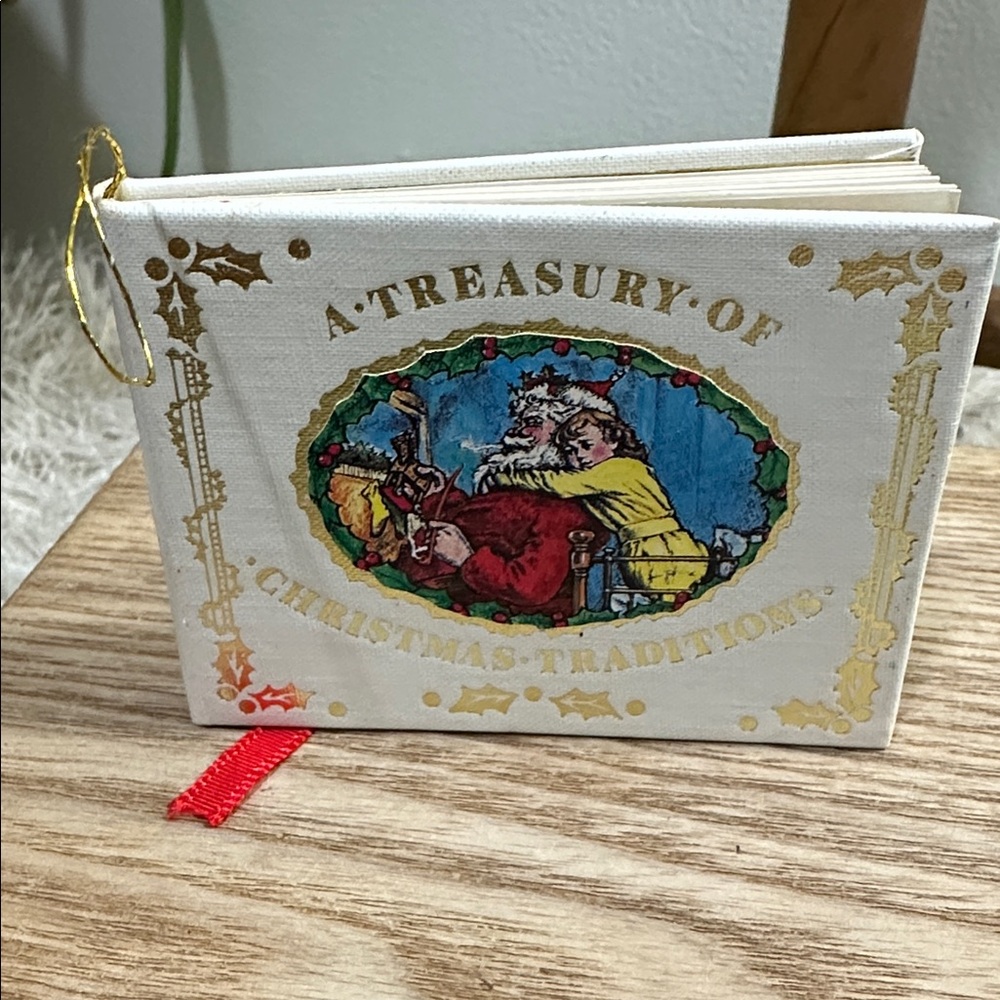 Vintage‎ Kurt S Adler A Treasury Of Christmas Traditions Book Christmas Ornament